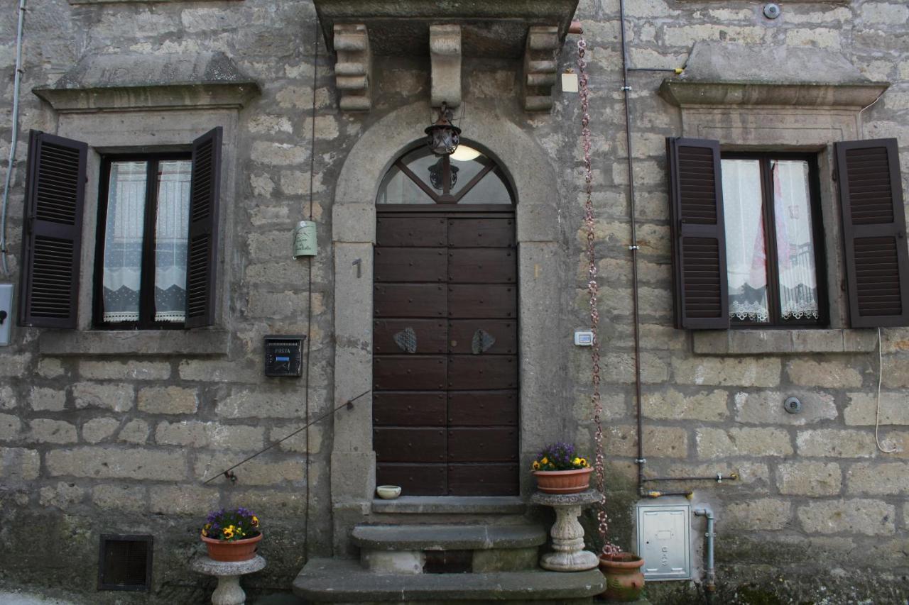 Casa Di Giulietta Villa Bomarzo Luaran gambar